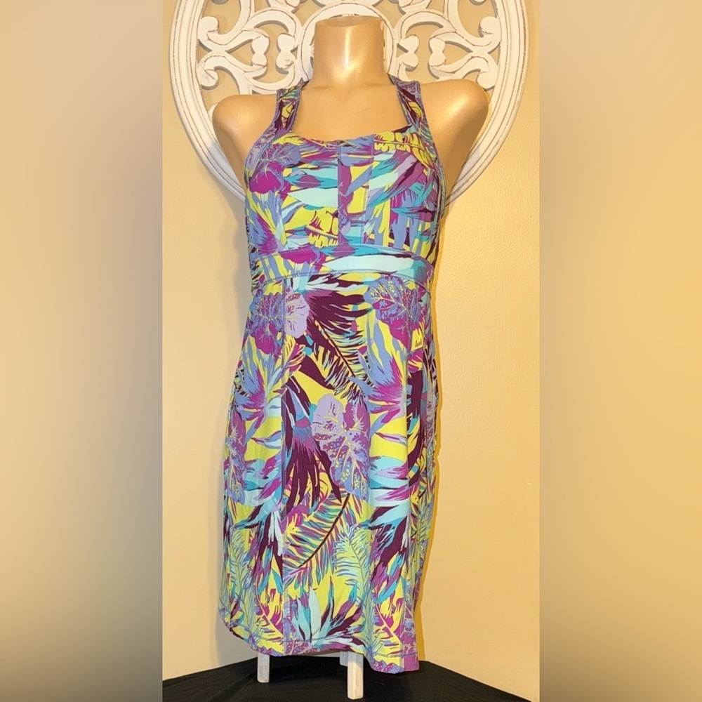Title Nine women’s 8 medium dress Arabella Nimblene Halter Purple Green floral